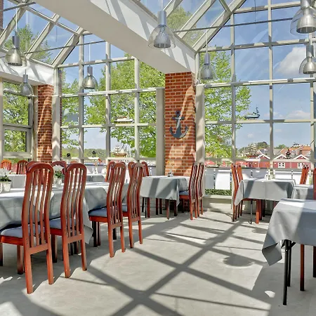 纳斯特哈维酒店 3*